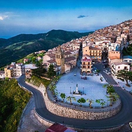 Antico Borgo Buonanotte Ξενοδοχείο San Mauro Castelverde Εξωτερικό φωτογραφία